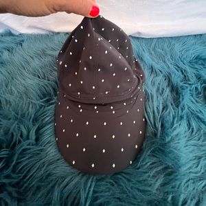 Lululemon reflective dot hat